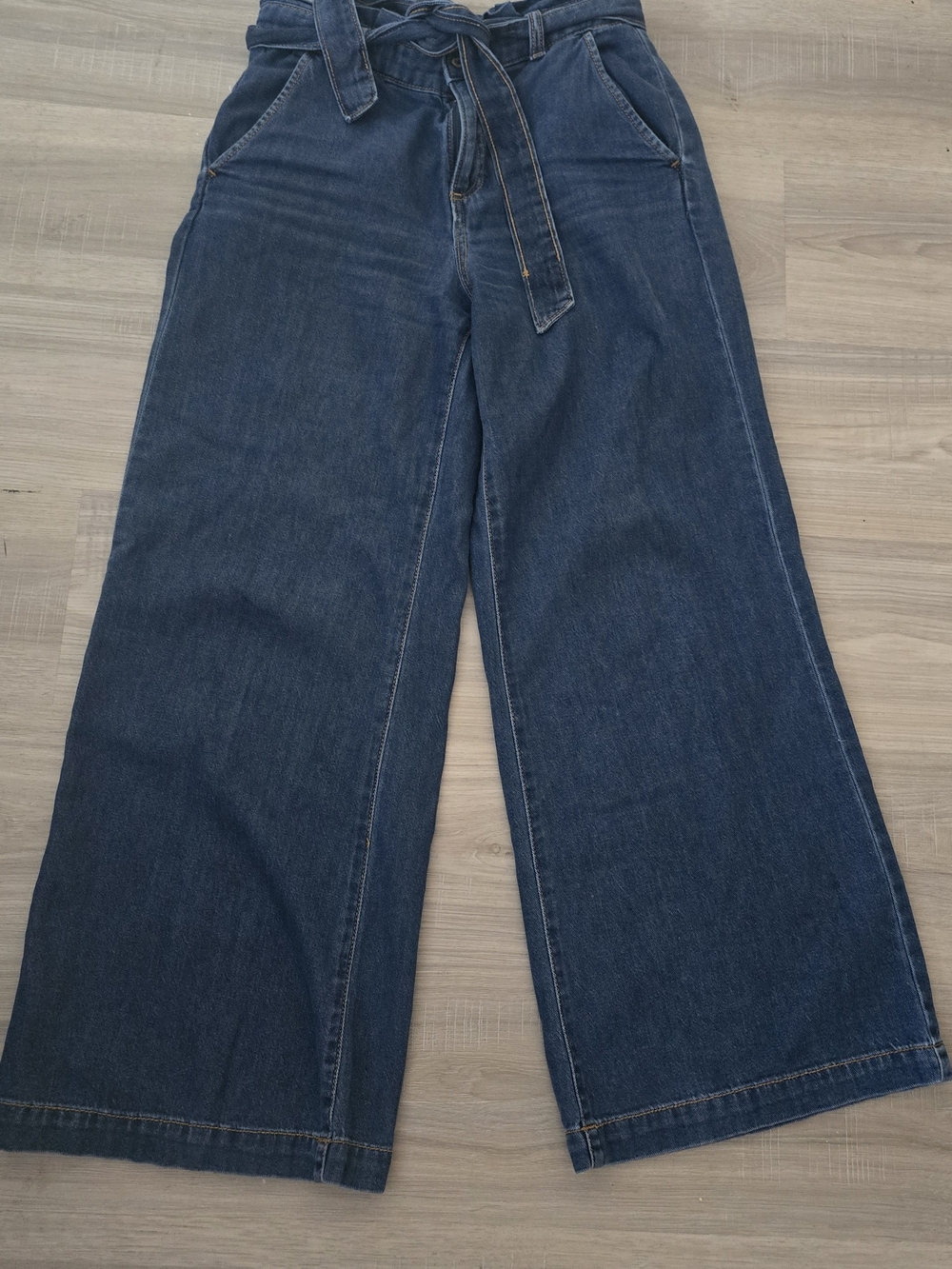 Banana Republic Dark Blue Wide-Leg High-Rise Jeans with Tie Belt
